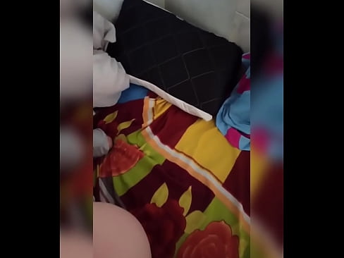 ❤️ Wandinogara naye anogara ega kumba nekuti murume wake anoenda kuzororo ini ndinotora mukana wekusvira nekuzadza mbongoro yake nemukaka. ❤️❌  ☑